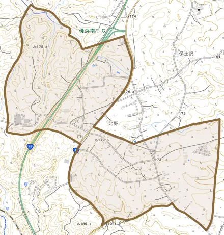 侍浜町北野とその周辺の地図。町の範囲を重ねている