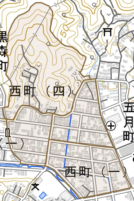 西町とその周辺の地図。町の範囲を重ねている