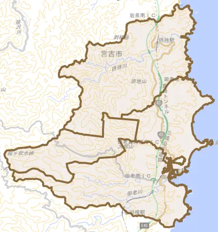 田老とその周辺の地図。町の範囲を重ねている