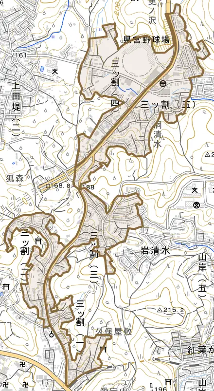 三ツ割とその周辺の地図。町の範囲を重ねている