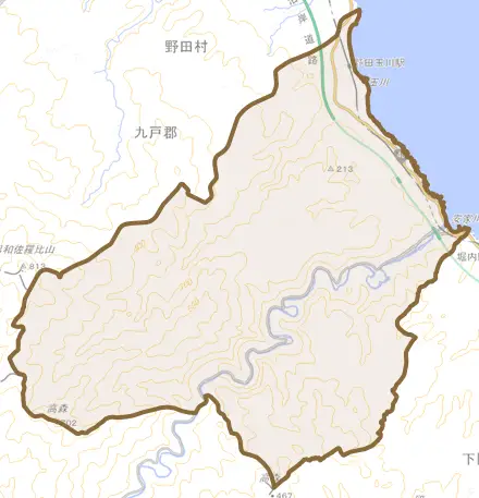 大字玉川とその周辺の地図。町の範囲を重ねている