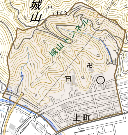 上町とその周辺の地図。町の範囲を重ねている