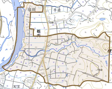 栃内とその周辺の地図。町の範囲を重ねている