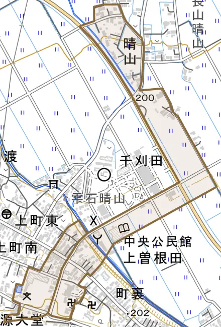 町裏とその周辺の地図。町の範囲を重ねている