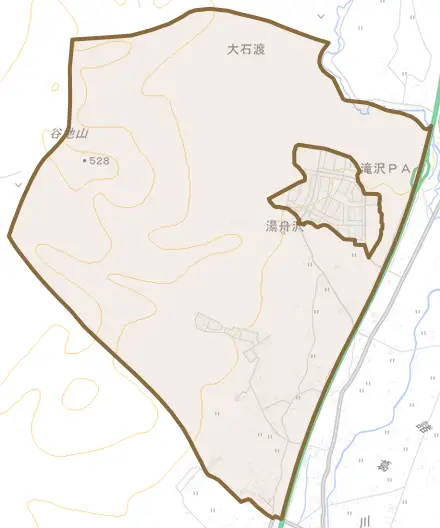 湯舟沢とその周辺の地図。町の範囲を重ねている