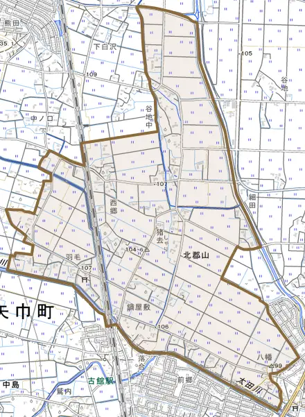 大字北郡山とその周辺の地図。町の範囲を重ねている