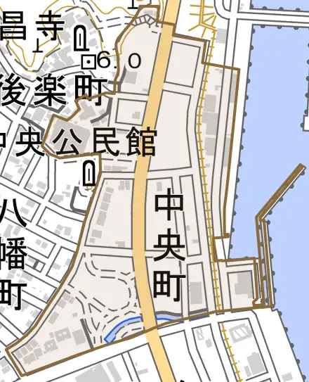中央町とその周辺の地図。町の範囲を重ねている