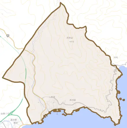 大沢とその周辺の地図。町の範囲を重ねている