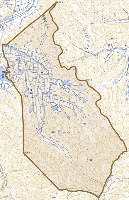 東山とその周辺の地図。町の範囲を重ねている