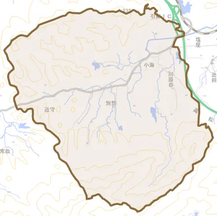 小海とその周辺の地図。町の範囲を重ねている