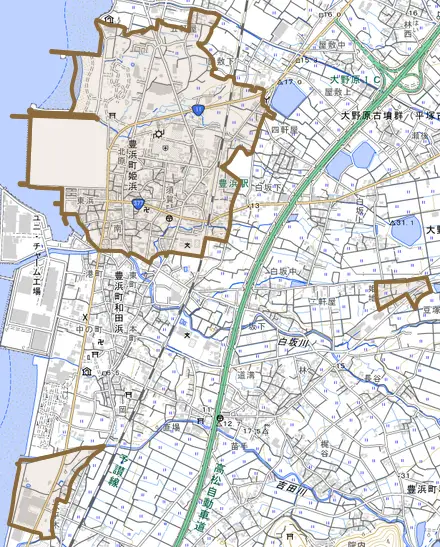 豊浜町姫浜とその周辺の地図。町の範囲を重ねている