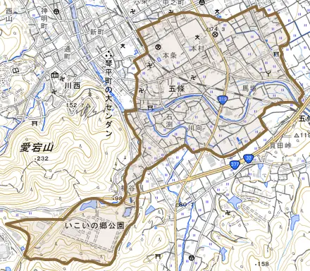 五條とその周辺の地図。町の範囲を重ねている