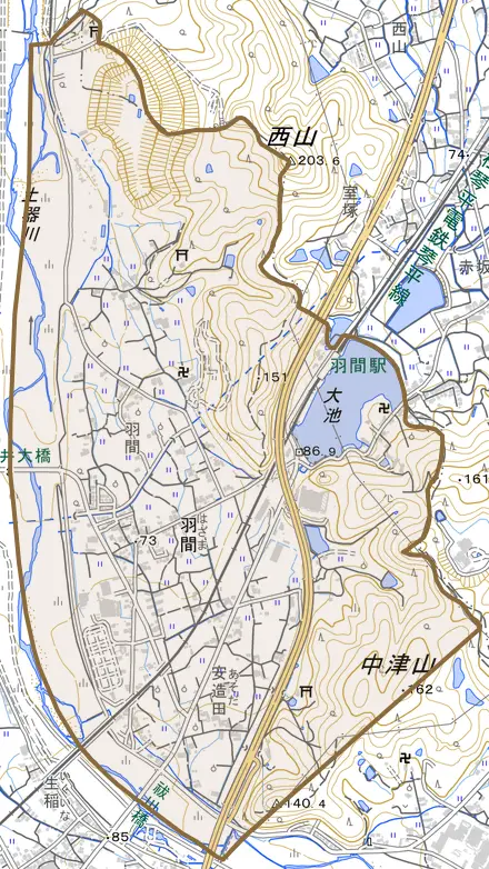 羽間とその周辺の地図。町の範囲を重ねている