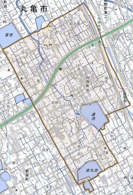 川西町北とその周辺の地図。町の範囲を重ねている