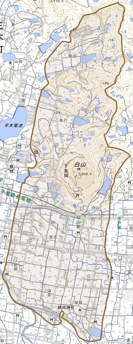 大字下高岡とその周辺の地図。町の範囲を重ねている