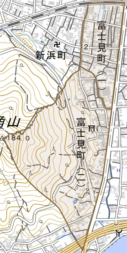 富士見町とその周辺の地図。町の範囲を重ねている