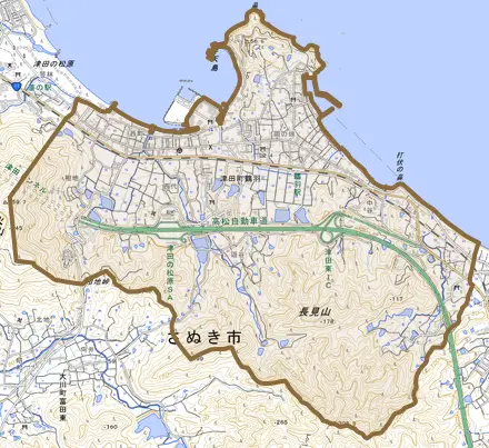 津田町鶴羽とその周辺の地図。町の範囲を重ねている
