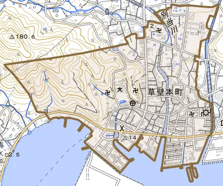 草壁本町とその周辺の地図。町の範囲を重ねている