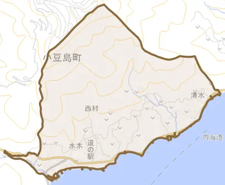 西村とその周辺の地図。町の範囲を重ねている