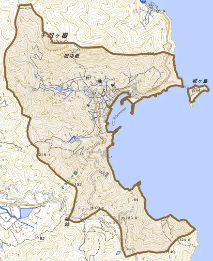 橘とその周辺の地図。町の範囲を重ねている