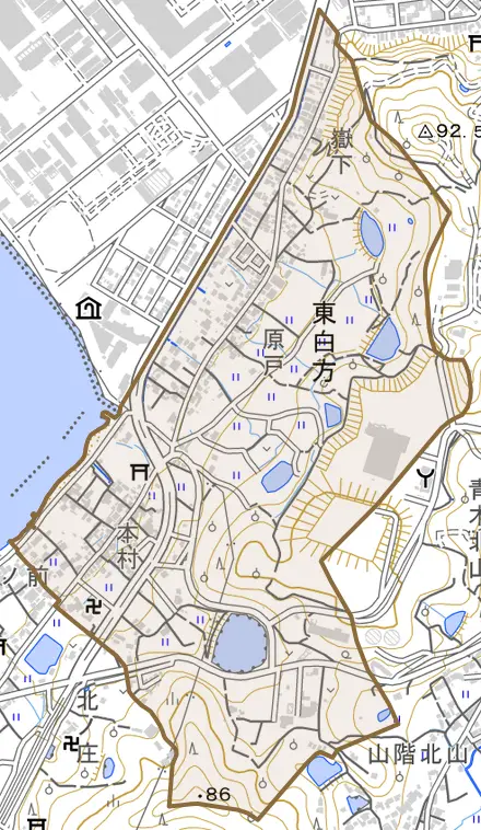 大字東白方とその周辺の地図。町の範囲を重ねている
