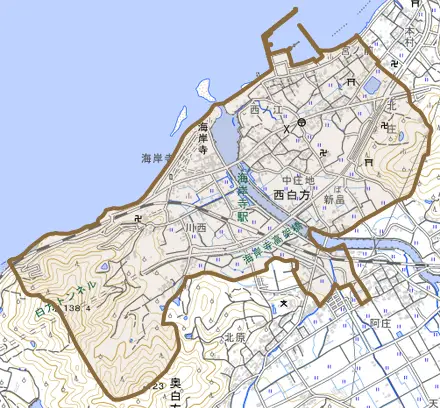 大字西白方とその周辺の地図。町の範囲を重ねている