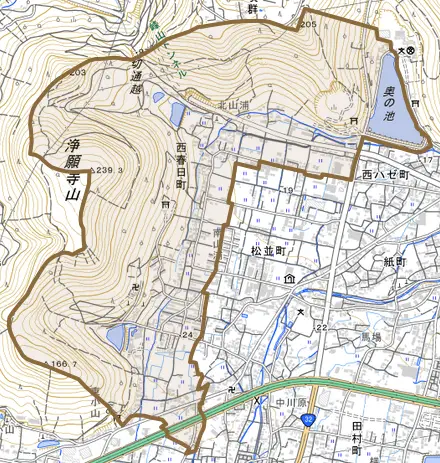 西春日町とその周辺の地図。町の範囲を重ねている