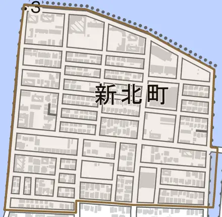 新北町とその周辺の地図。町の範囲を重ねている