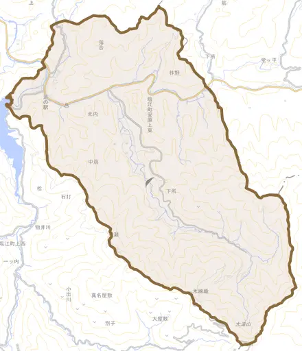 塩江町安原上東とその周辺の地図。町の範囲を重ねている