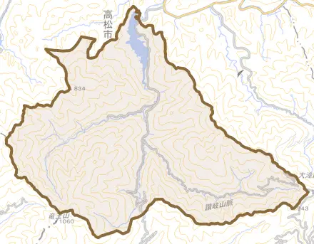 塩江町上西とその周辺の地図。町の範囲を重ねている