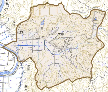 大山とその周辺の地図。町の範囲を重ねている