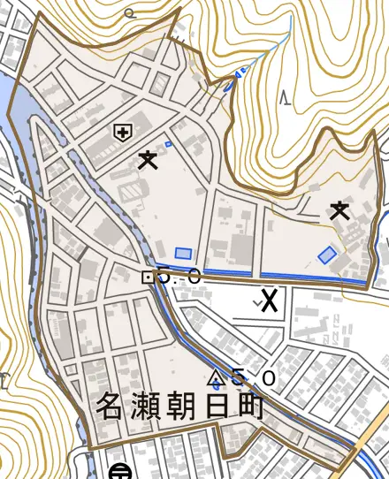 名瀬朝日町とその周辺の地図。町の範囲を重ねている