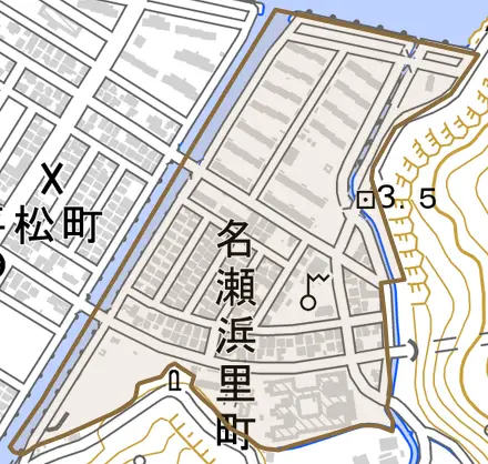 名瀬浜里町とその周辺の地図。町の範囲を重ねている