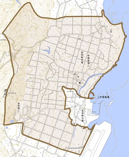 笠利町大字宇宿とその周辺の地図。町の範囲を重ねている