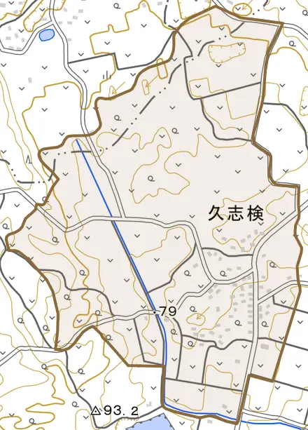 大字久志検とその周辺の地図。町の範囲を重ねている