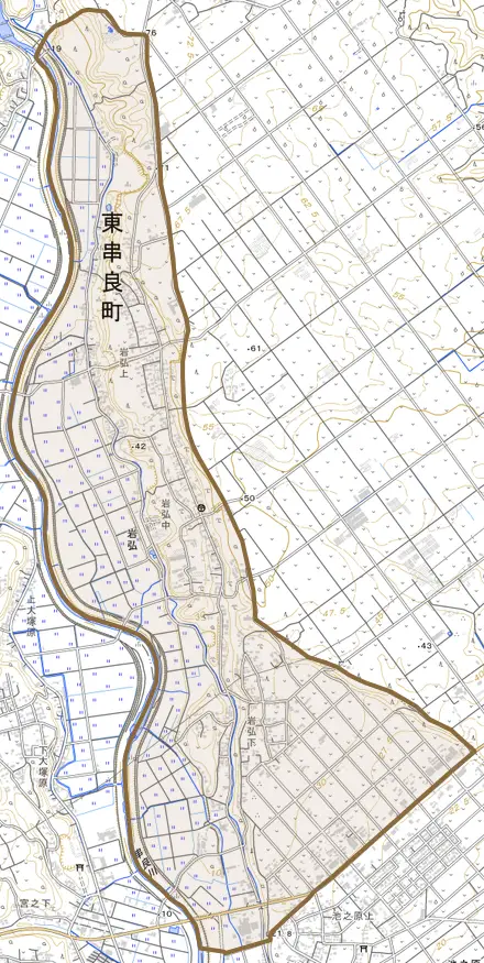 岩弘とその周辺の地図。町の範囲を重ねている