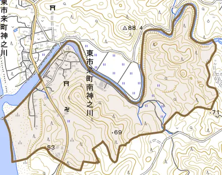 東市来町南神之川とその周辺の地図。町の範囲を重ねている