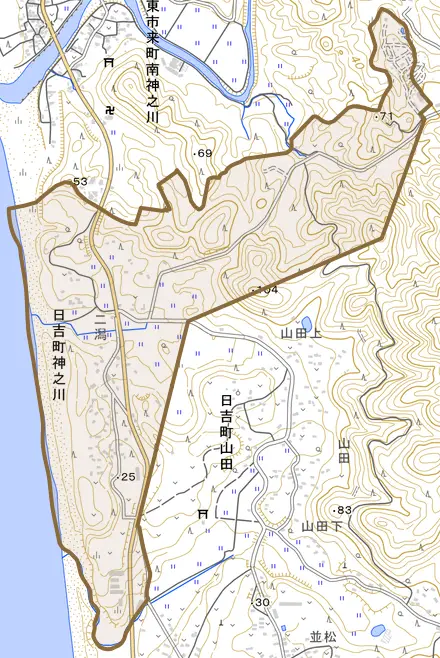 日吉町神之川とその周辺の地図。町の範囲を重ねている