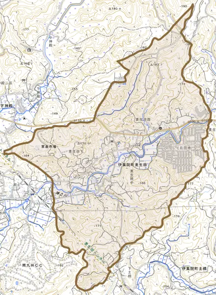 伊集院町麦生田とその周辺の地図。町の範囲を重ねている