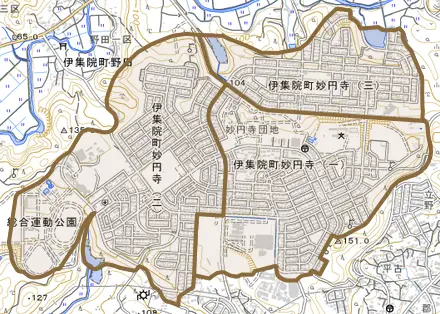 伊集院町妙円寺とその周辺の地図。町の範囲を重ねている
