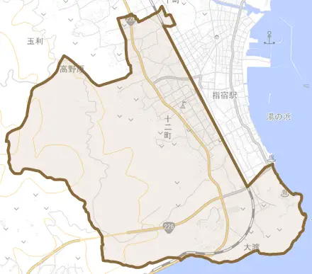 十二町とその周辺の地図。町の範囲を重ねている