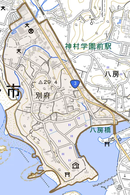 別府とその周辺の地図。町の範囲を重ねている