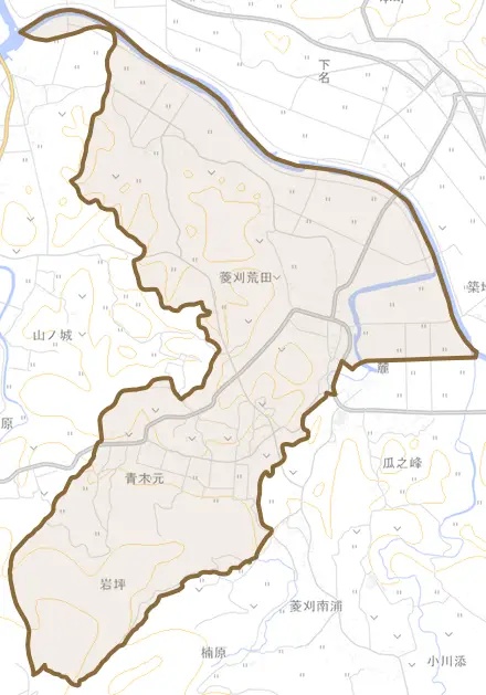 菱刈荒田とその周辺の地図。町の範囲を重ねている
