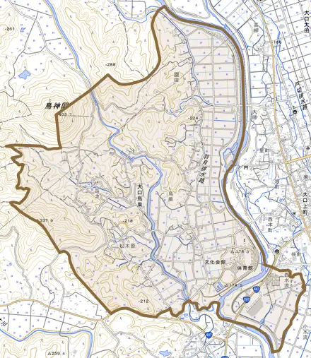 大口鳥巣とその周辺の地図。町の範囲を重ねている
