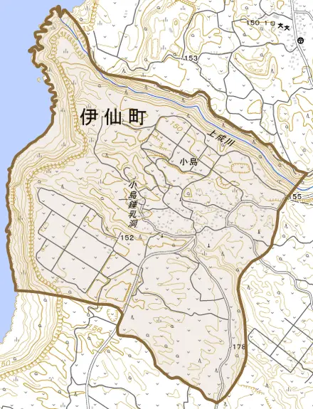 大字小島とその周辺の地図。町の範囲を重ねている