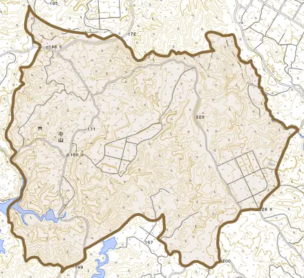 大字中山とその周辺の地図。町の範囲を重ねている