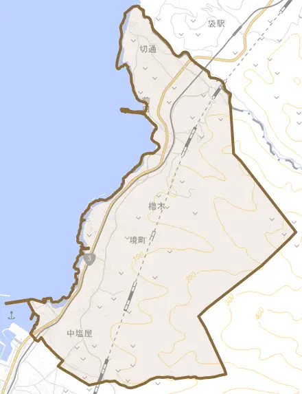 境町とその周辺の地図。町の範囲を重ねている
