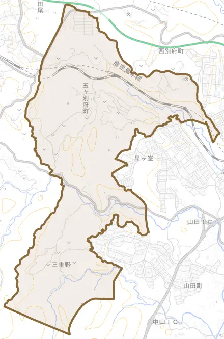 五ヶ別府町とその周辺の地図。町の範囲を重ねている