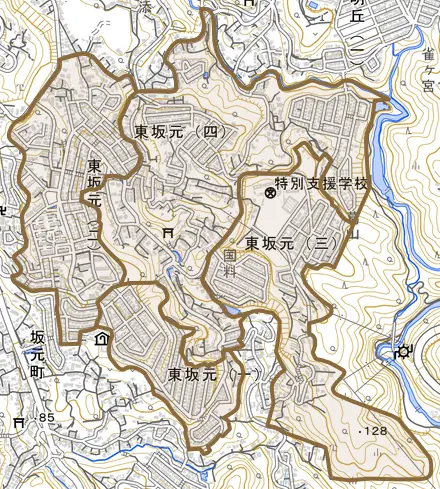 東坂元とその周辺の地図。町の範囲を重ねている