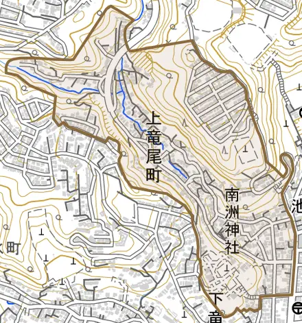 上竜尾町とその周辺の地図。町の範囲を重ねている